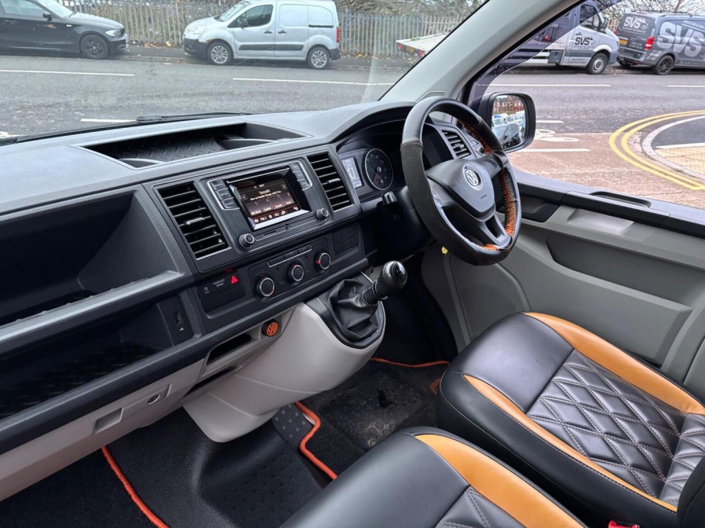 VOLKSWAGEN CAMPERVAN