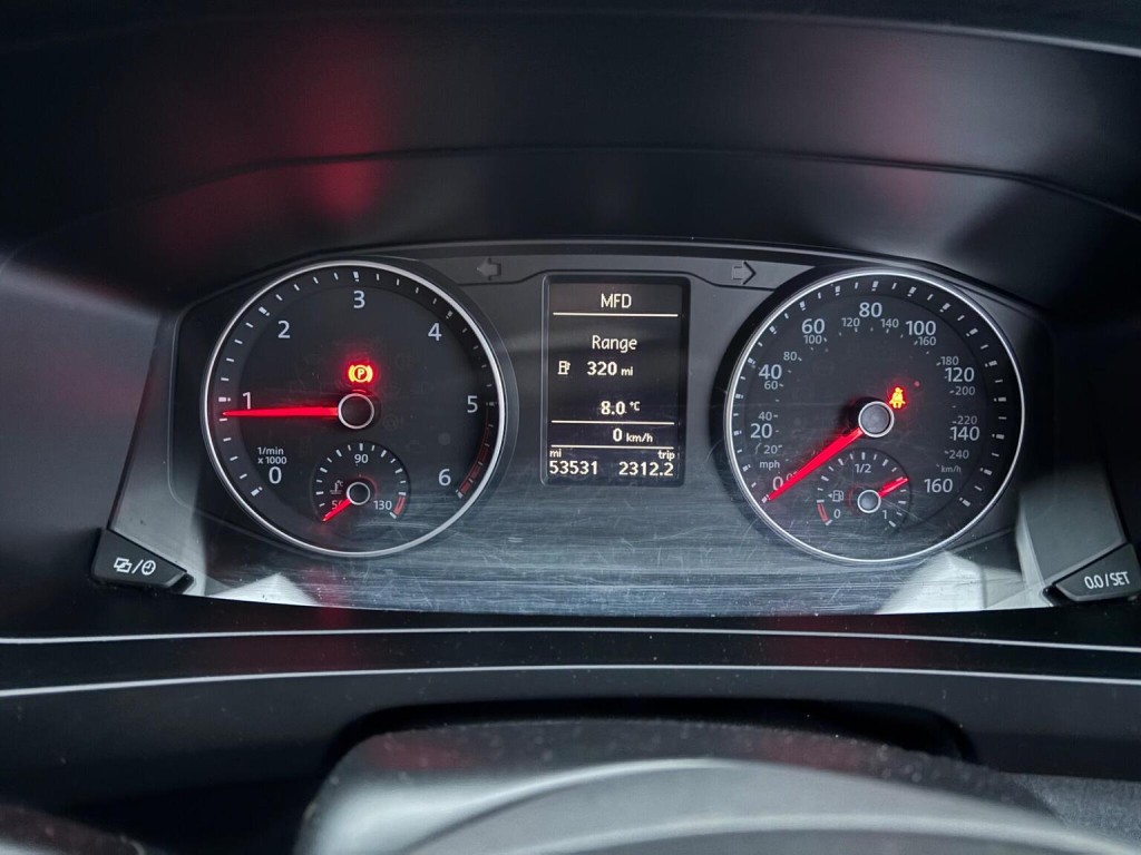 VOLKSWAGEN CAMPERVAN