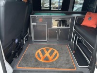 VOLKSWAGEN CAMPERVAN