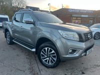 NISSAN NAVARA