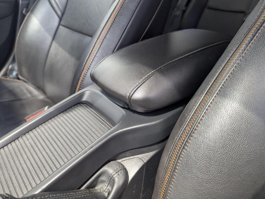 VOLVO V40 CROSS COUNTRY