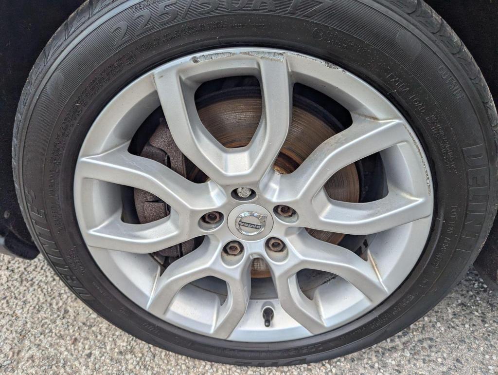 VOLVO V40 CROSS COUNTRY