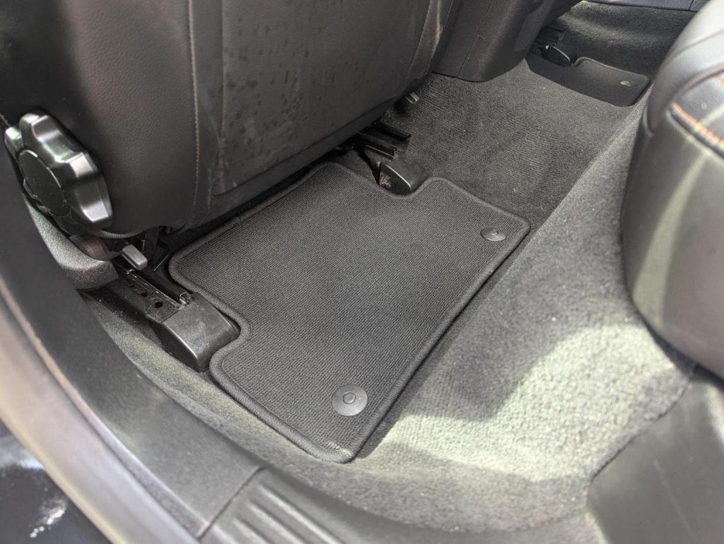 VOLVO V40 CROSS COUNTRY