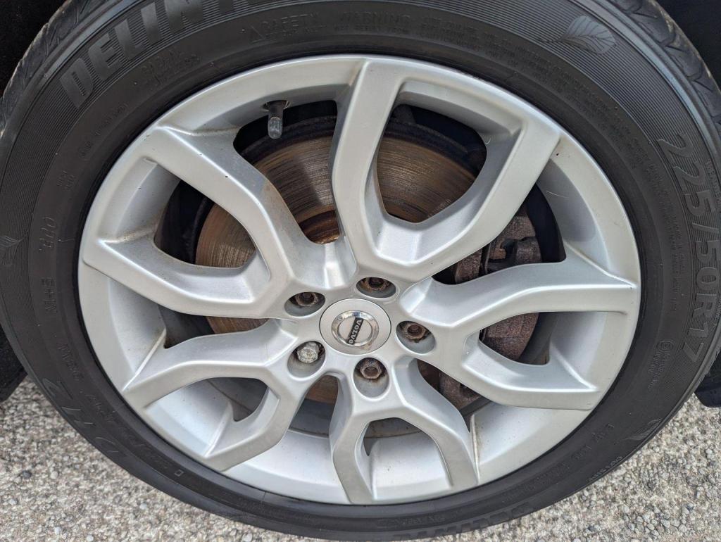 VOLVO V40 CROSS COUNTRY