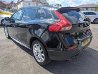 VOLVO V40 CROSS COUNTRY
