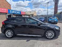 VOLVO V40 CROSS COUNTRY