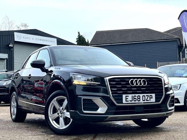 AUDI Q2