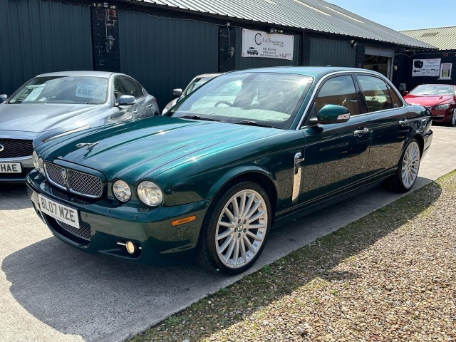 JAGUAR XJ