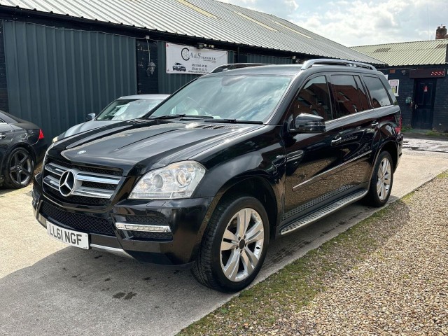 MERCEDES-BENZ GL CLASS