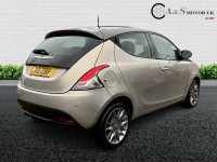 CHRYSLER YPSILON