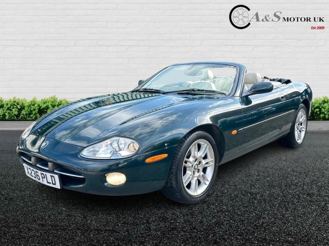 JAGUAR XK8