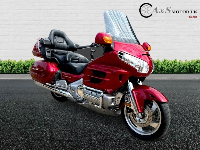 HONDA GL1800 Goldwing