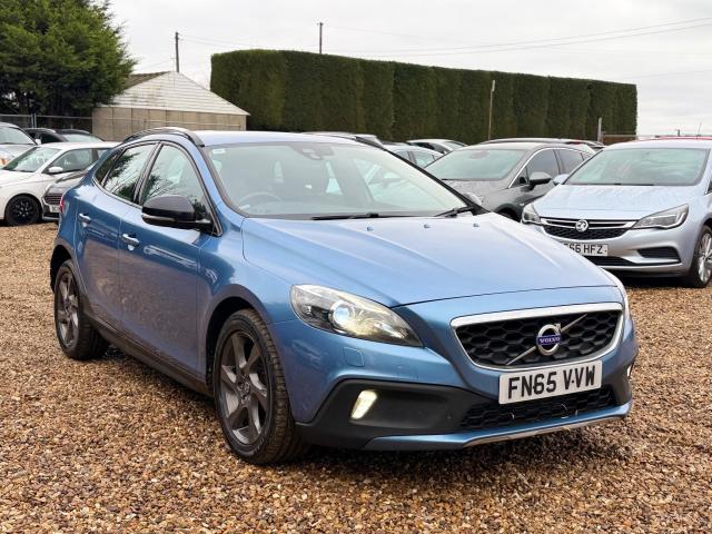 VOLVO V40 CROSS COUNTRY 1.6 D2 Lux Nav Euro 5 (s/s) 5dr