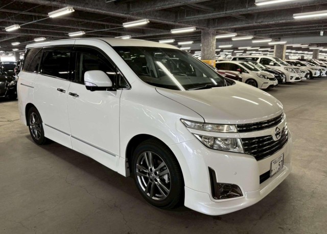 NISSAN ELGRAND 250HIGHWAY STAR URBAN CHROME (2012/61)