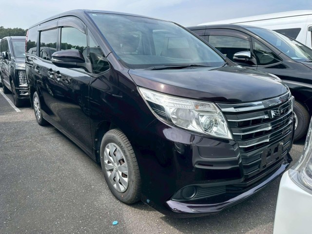 TOYOTA NOAH 2.0 X 5dr 7 Seats (2014/14)