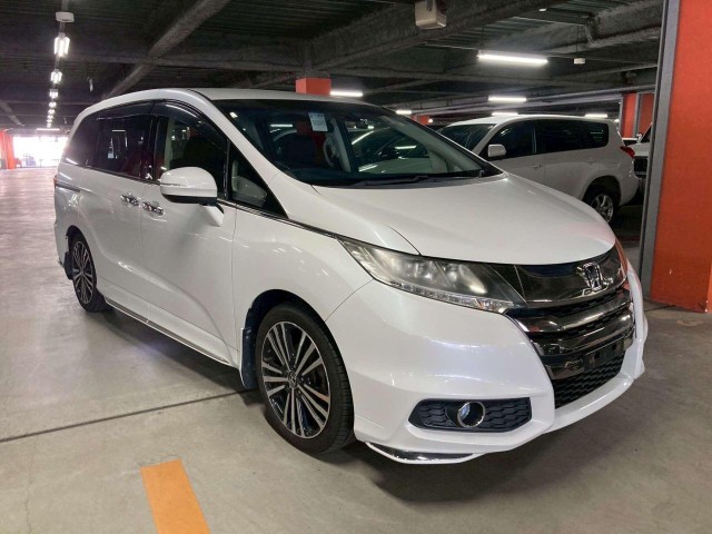 HONDA ODYSSEY 2.4 ABSOLUTE EX 5DR 7 SEATS (2014/64)