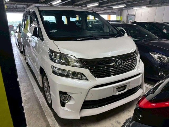 TOYOTA VELLFIRE 2.4 Z 5dr 7 Seats (2014/64)