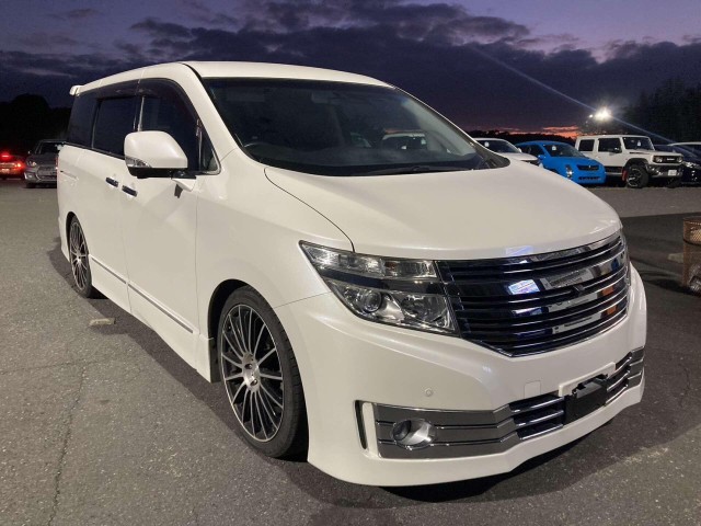 NISSAN ELGRAND 3.5 Rider 5dr 7 Seats (2010/60)