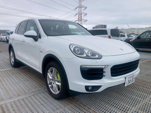PORSCHE CAYENNE 3.0 V6 E-Hybrid S TiptronicS 4WD Euro 6 (s/s) 5dr (2015/15)