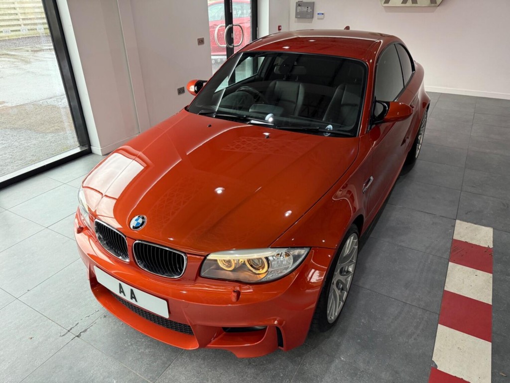 BMW 1 SERIES