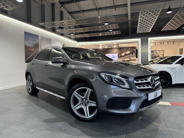 MERCEDES-BENZ GLA CLASS