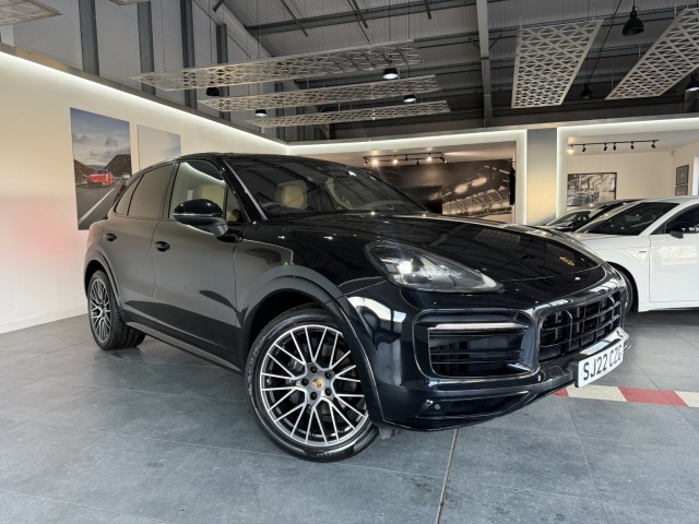 PORSCHE CAYENNE