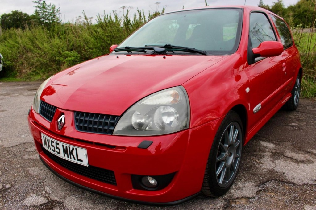 RENAULT CLIO