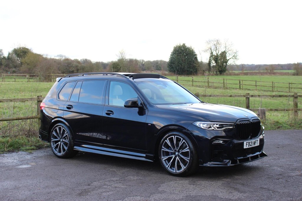 BMW X7