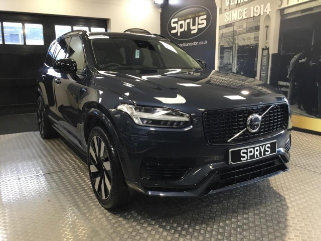 VOLVO XC90