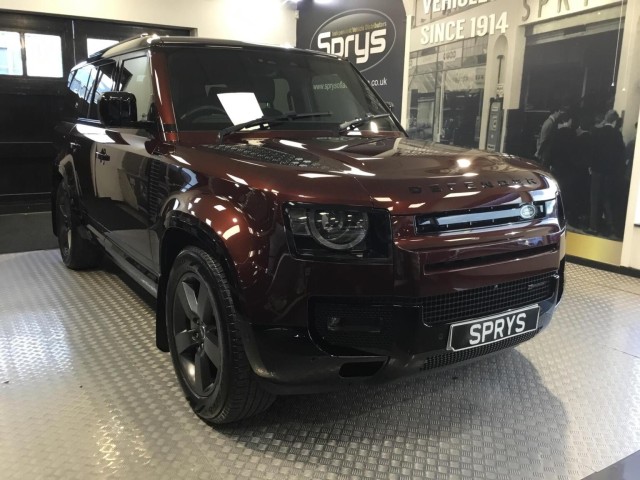 LAND ROVER DEFENDER 130