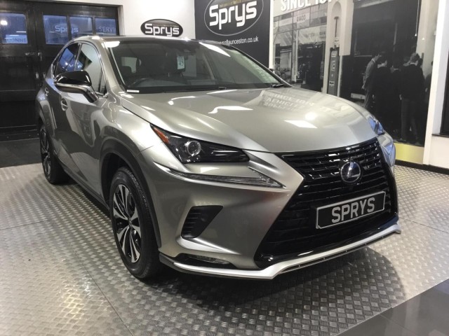 LEXUS NX