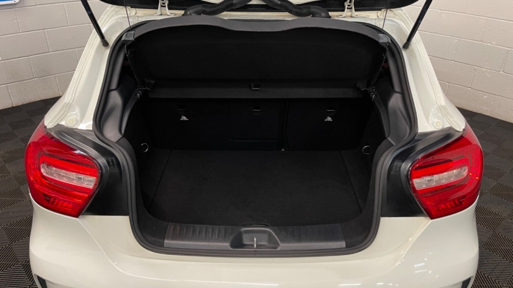 MERCEDES-BENZ A CLASS