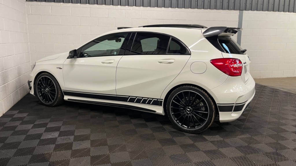 MERCEDES-BENZ A CLASS