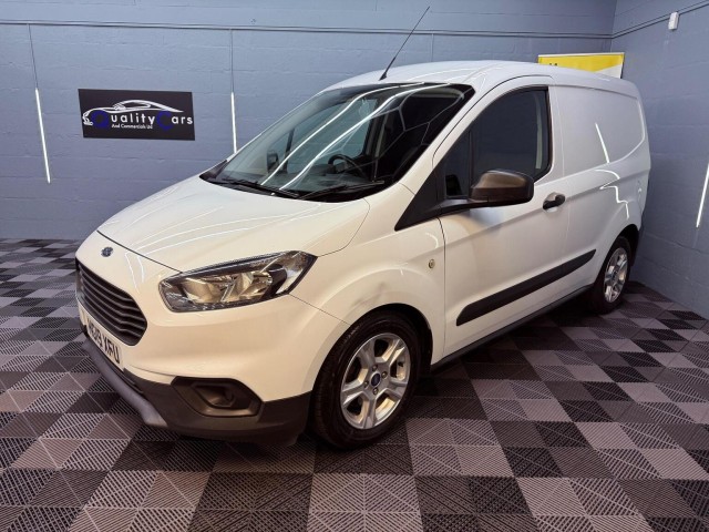 FORD TRANSIT COURIER