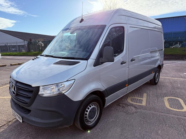 MERCEDES-BENZ SPRINTER